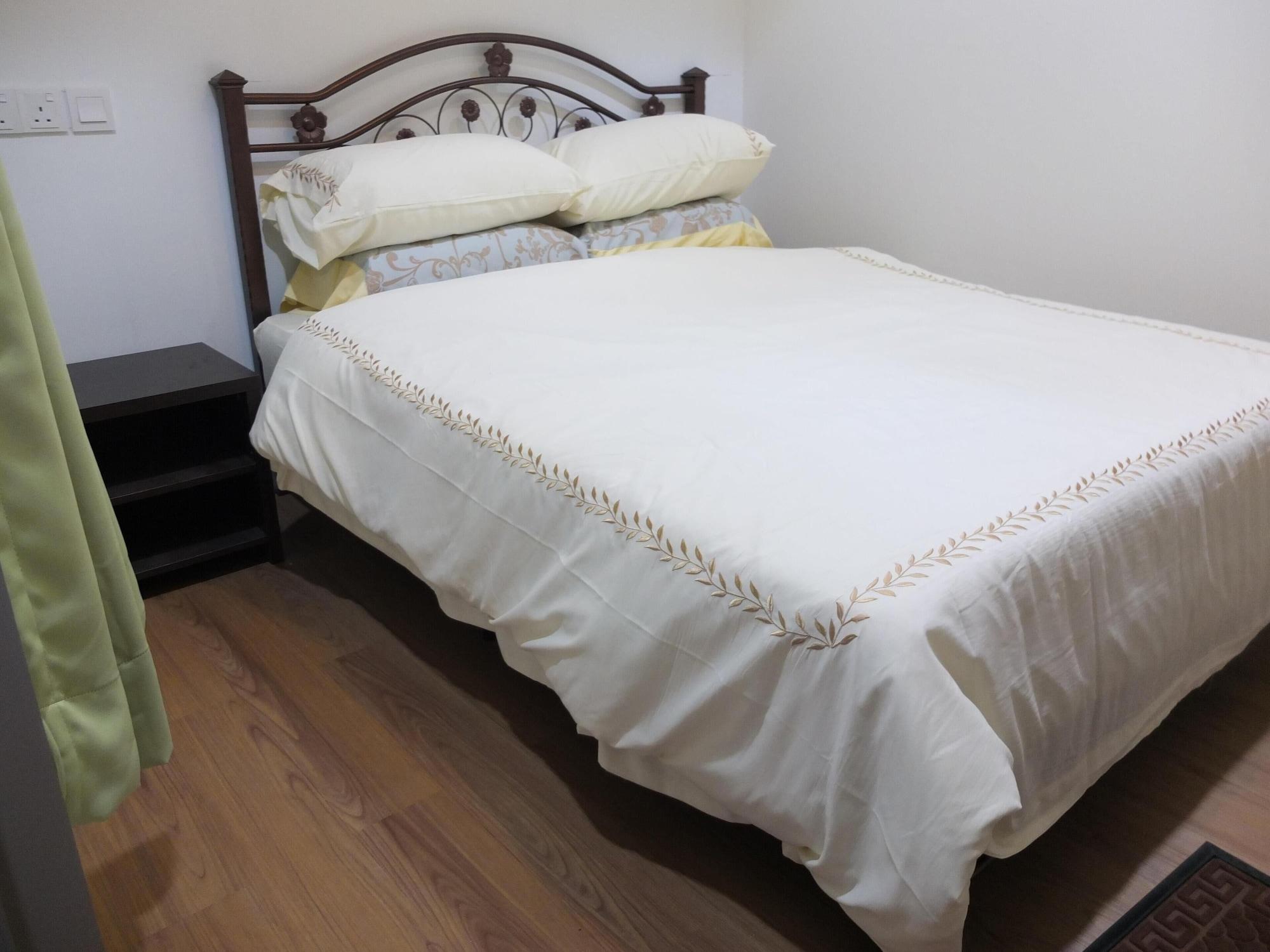 มุนตรี เฮาส์ Hotel จอร์จทาวน์ ภายนอก รูปภาพ