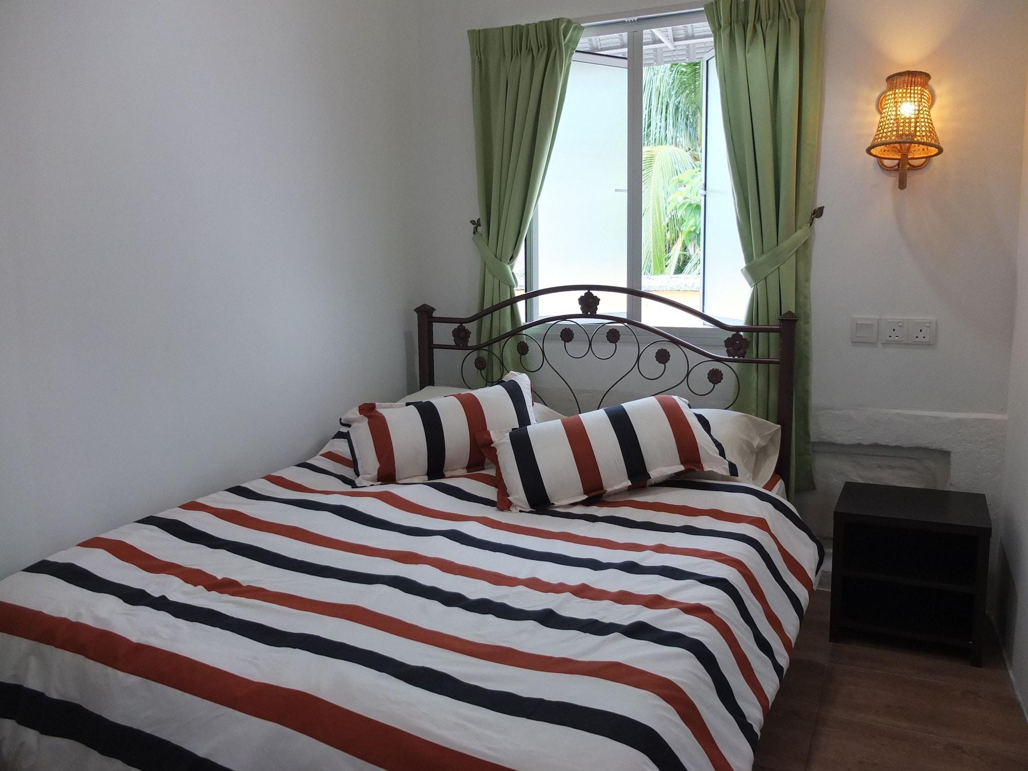 มุนตรี เฮาส์ Hotel จอร์จทาวน์ ภายนอก รูปภาพ
