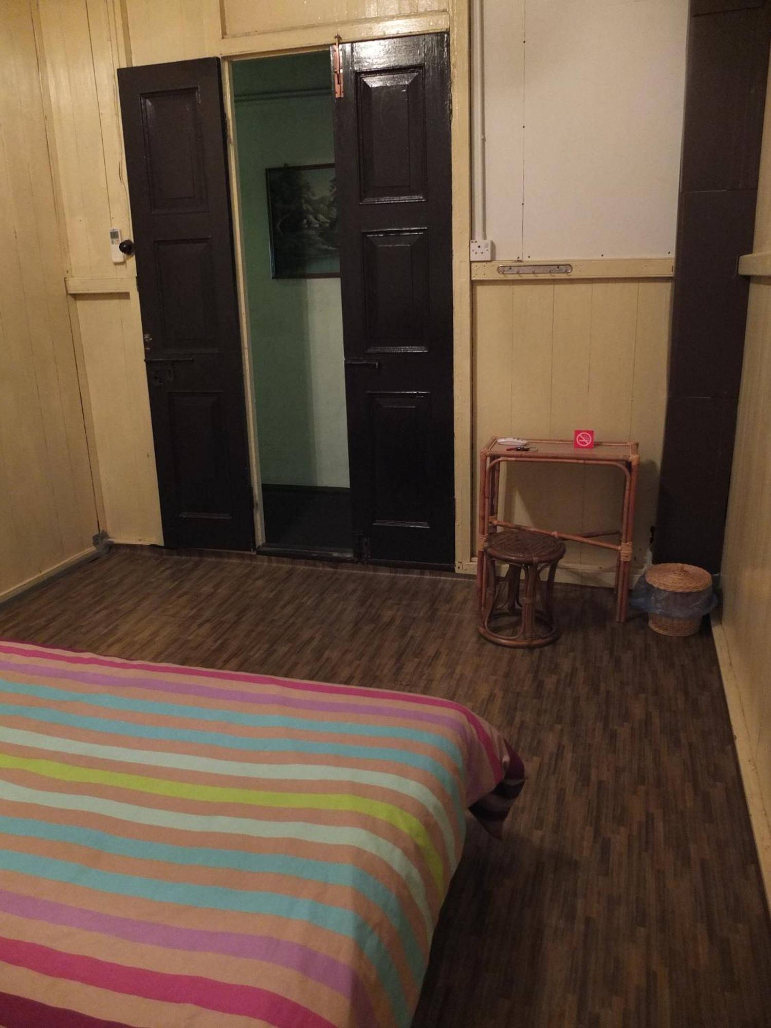มุนตรี เฮาส์ Hotel จอร์จทาวน์ ห้อง รูปภาพ